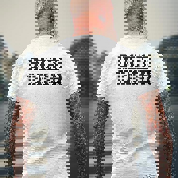 英語教師 かわいい教師の学校服 メンズTシャツ バックプリント 高齢者への贈り物