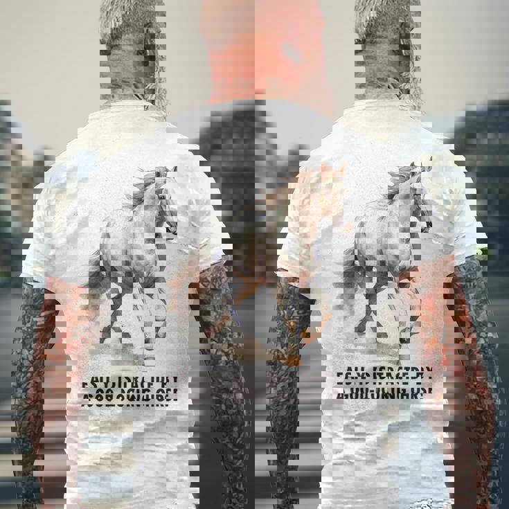 馬の水彩画、乗馬、優雅な高速ランニング馬 メンズTシャツ バックプリント 高齢者への贈り物