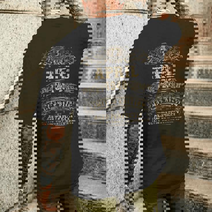 1948年4月 77歳の誕生日プレゼント 男性用 77歳の誕生日プレゼント メンズTシャツ バックプリント 彼への贈り物