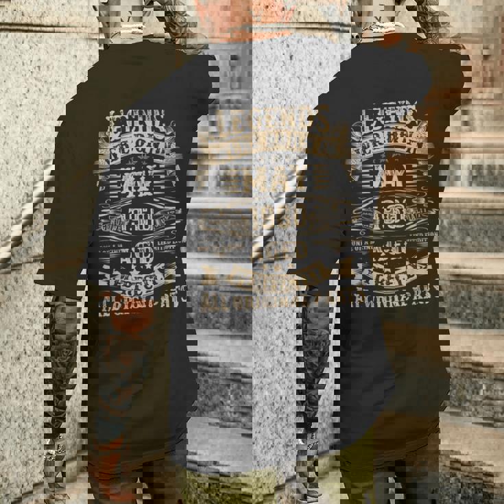 1960年5月 65歳 誕生日プレゼント 男性用 65歳の誕生日 メンズTシャツ バックプリント 彼への贈り物