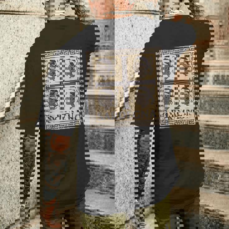 4 森 サルデーニャ 旗 サルデーニャ ギフト ローマ風 メンズTシャツ バックプリント 彼への贈り物