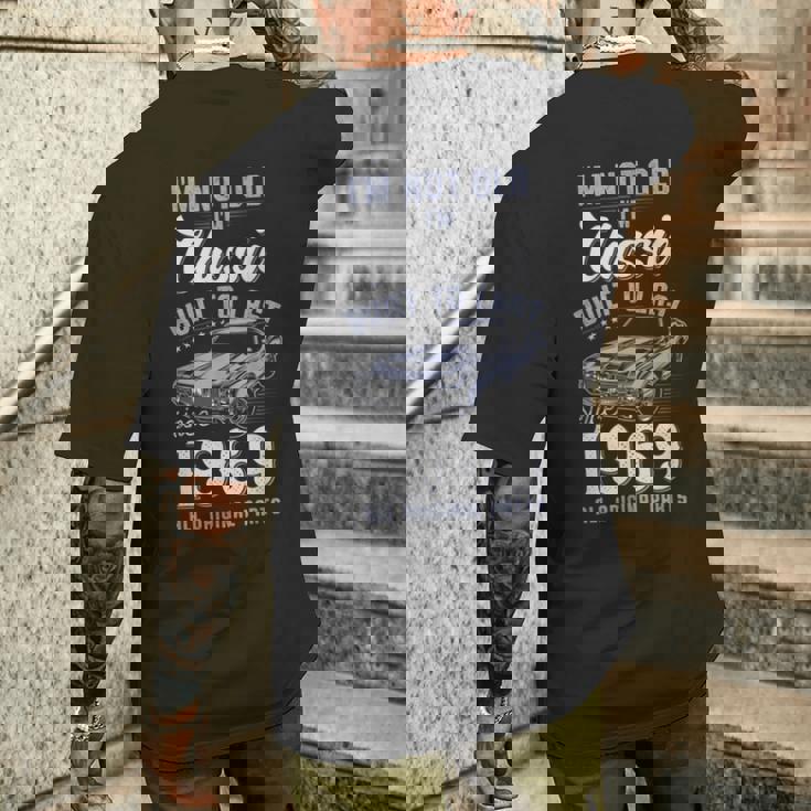 56歳の誕生日 1969年クラシックカー メンズTシャツ バックプリント 彼への贈り物