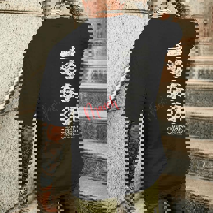 60 歳の誕生日 男性 オリジナル 3月 ヴィンテージ 1965 年 ギフト メンズTシャツ バックプリント 彼への贈り物