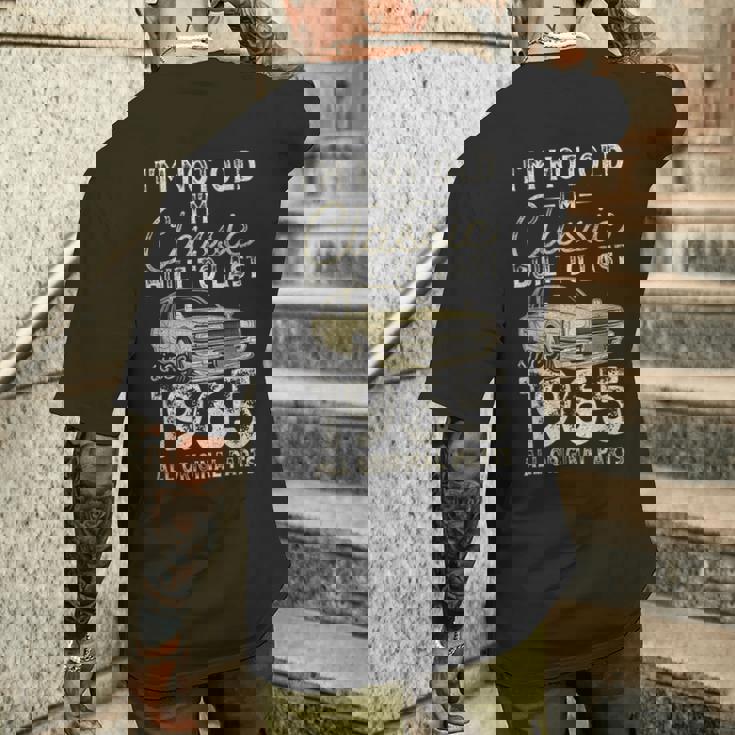 60 歳の誕生日、1965 年以来、クラシックカー、60 歳 メンズTシャツ バックプリント 彼への贈り物