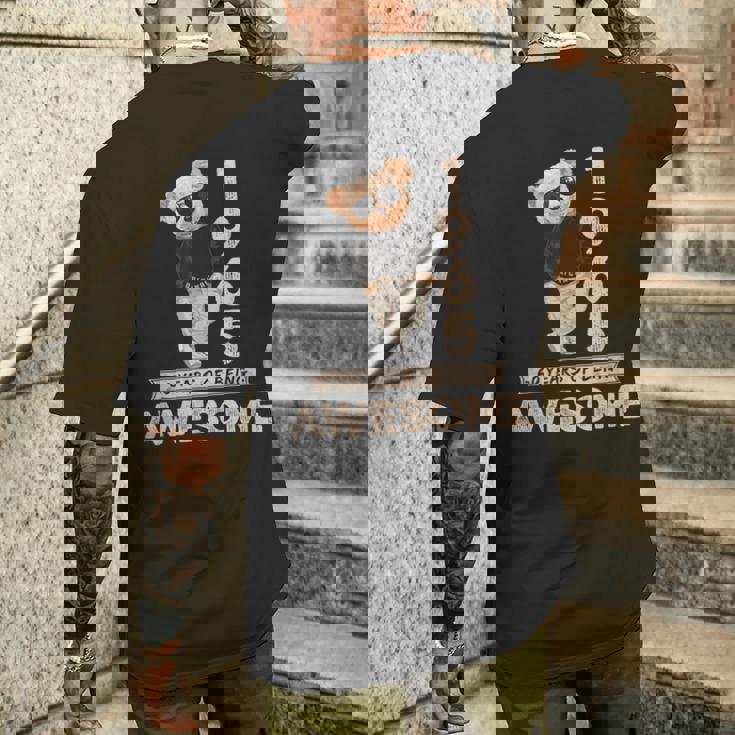 60歳の誕生日 メンズ レディース 1965年 オリジナル 素晴らしいテディベア メンズTシャツ バックプリント 彼への贈り物