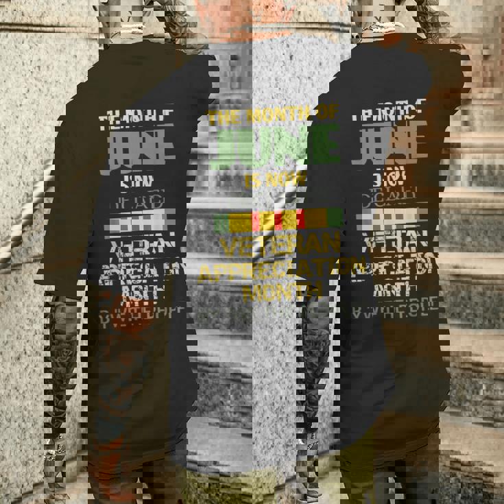 6月が退役軍人感謝月間として宣言されました メンズTシャツ バックプリント 彼への贈り物