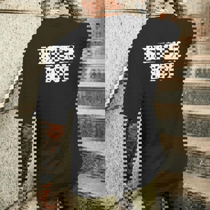 Bitch Boy 面白い言葉 皮肉なノベルティ ユーモア 男 男性 メンズTシャツ バックプリント 彼への贈り物