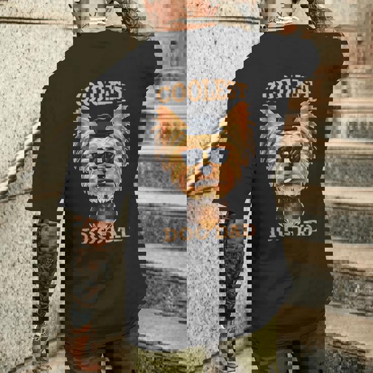 Coolest Dog Dad I Yorkshire Terrier パパ I ヨークシャー・テリア メンズTシャツ バックプリント 彼への贈り物