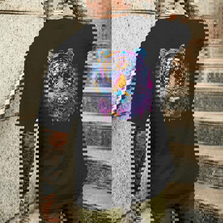 Dj Tiger ミュージックヘッドフォン 音楽プロデューサー ハウス ビートメーカー メンズTシャツ バックプリント 彼への贈り物