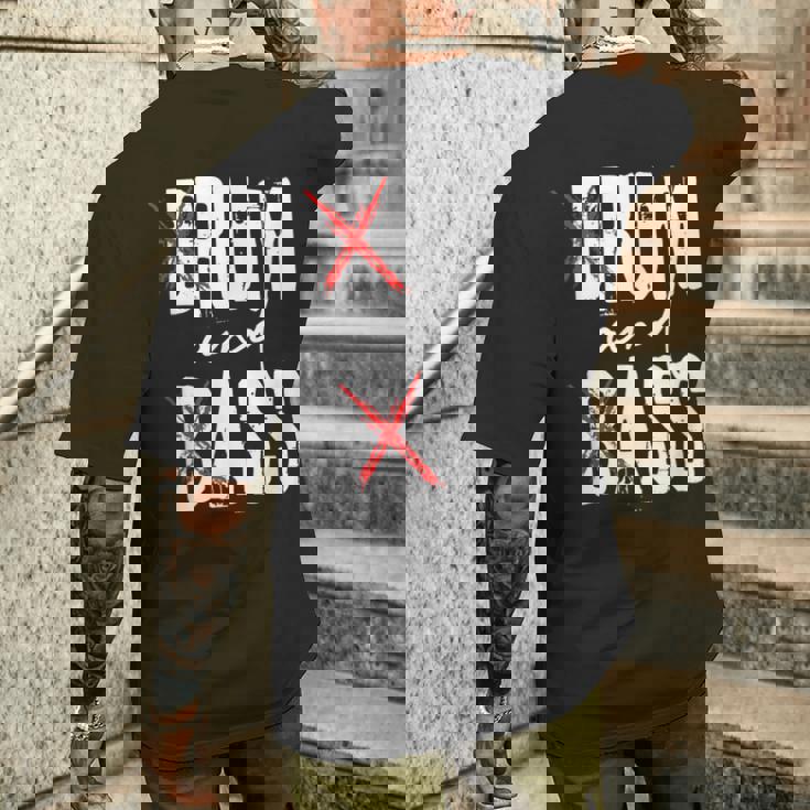 Drum And Bass Rum And Ass メンズTシャツ バックプリント 彼への贈り物