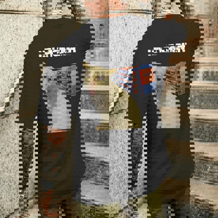 I Eat Cement Cursed Cat Weirdpecific Meme メンズTシャツ バックプリント 彼への贈り物