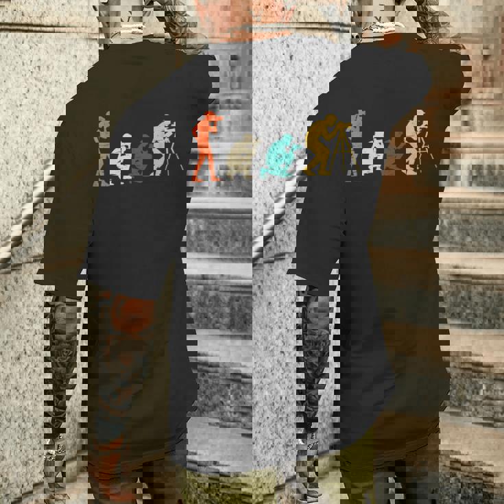 Evolution フォトグラファー カメラ 進歩 歴史 レトロ レンズ メンズTシャツ バックプリント 彼への贈り物