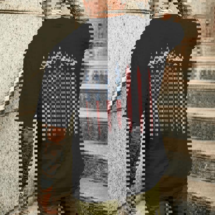 F4 ファントムファイタージェット アメリカ国旗 飛行機 F-4 7月4日 メンズTシャツ バックプリント 彼への贈り物