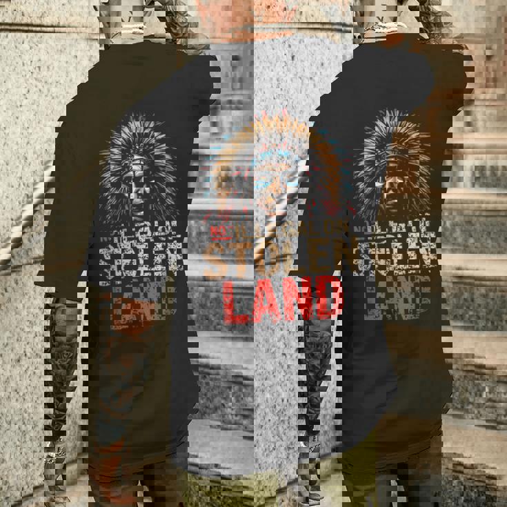 Indigenous Pride – Honoring Native History メンズTシャツ バックプリント 彼への贈り物