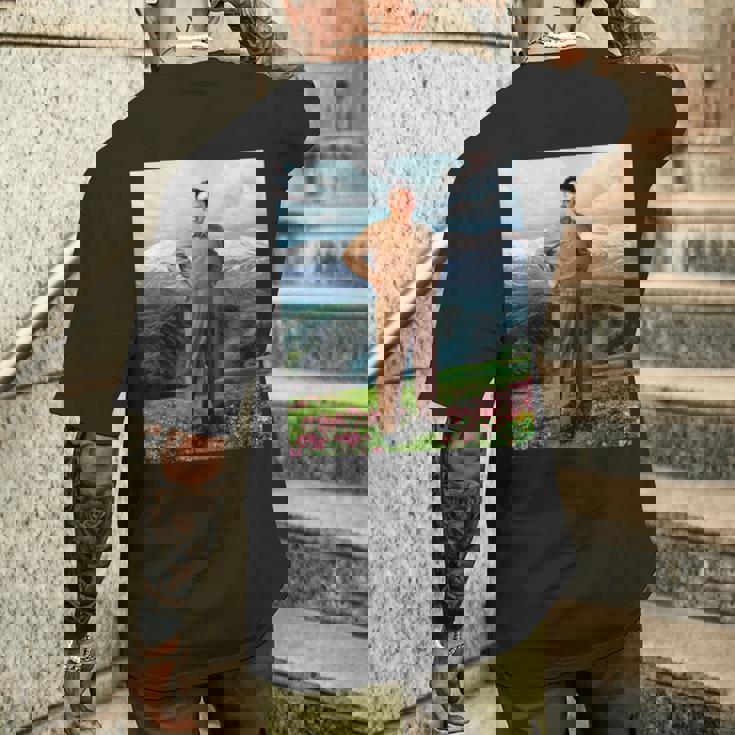 Kim Jong Il Kim Jong Un Humour North Korea メンズTシャツ バックプリント 彼への贈り物