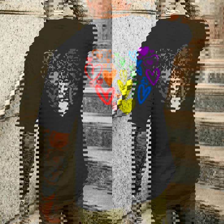 Lgbtq レインボーフラッグハート Lgbtqia バレンタインデー プライドムーン メンズTシャツ バックプリント 彼への贈り物