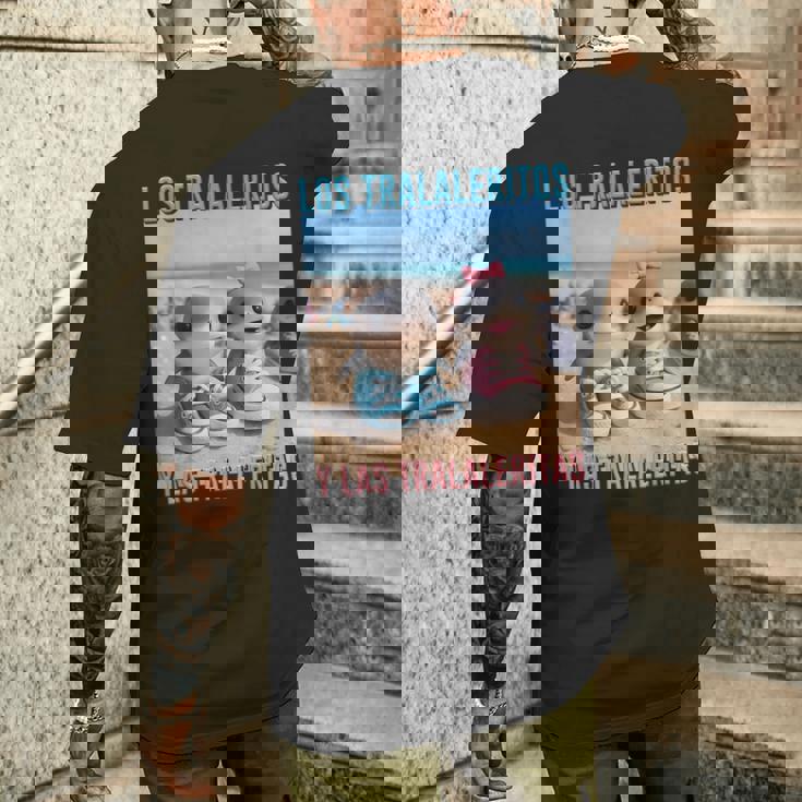 Los Traleritos Y Las Traleritas イタリアのブレインロットモンスター メンズTシャツ バックプリント 彼への贈り物