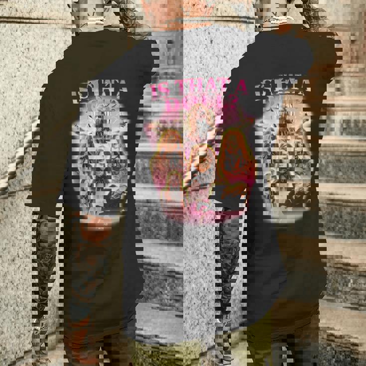 M3gan Heart Throb 公式ライセンス商品。 メンズTシャツ バックプリント 彼への贈り物