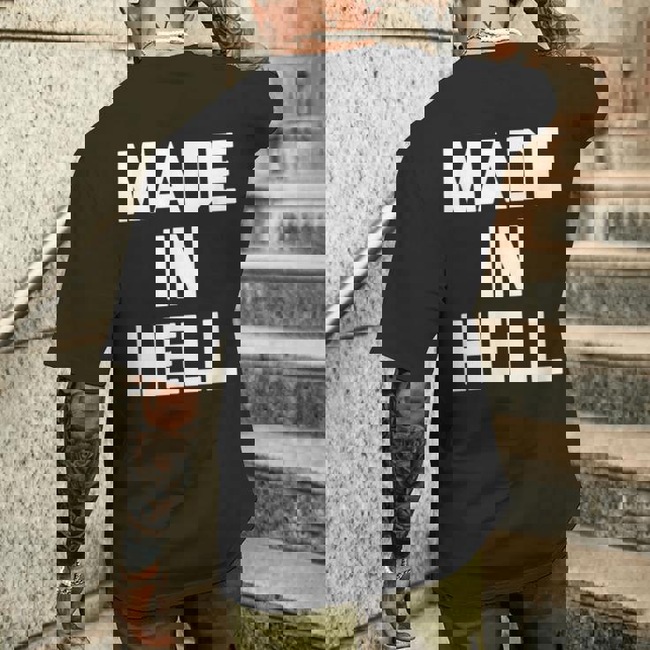 Made In Hell 面白いことわざ皮肉なノベルティ クール メンズTシャツ バックプリント 彼への贈り物