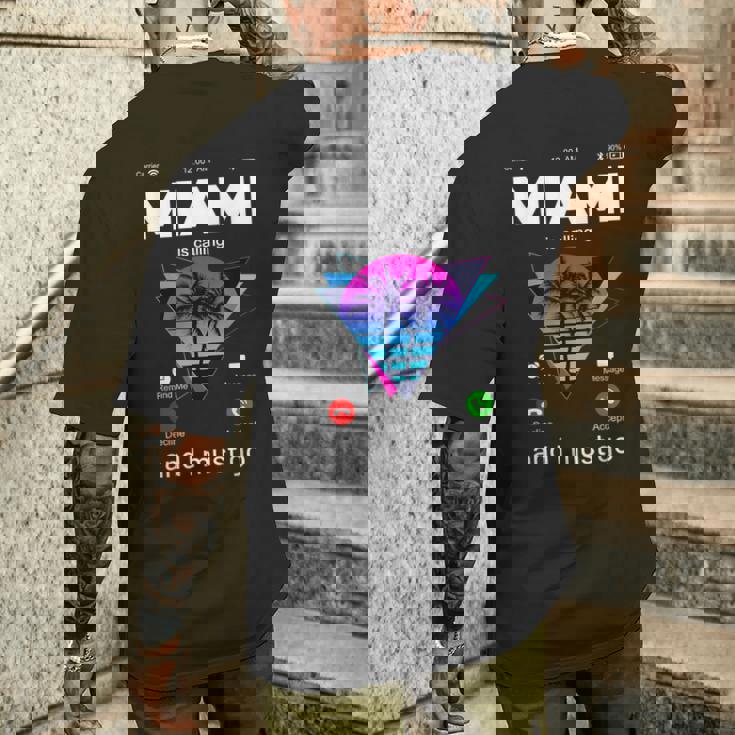 Miami Is Calling & I Must Go Illustration Graphic s メンズTシャツ バックプリント 彼への贈り物