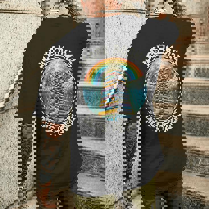 More Books Less People Book Lover Bookworm リーディングブック メンズTシャツ バックプリント 彼への贈り物