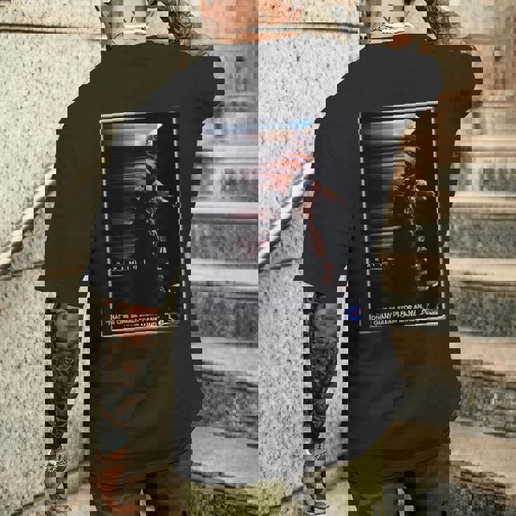 Nasa アルテミス Ii ミッションの宇宙飛行士 メンズTシャツ バックプリント 彼への贈り物