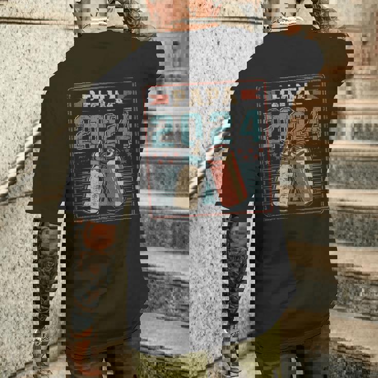 Papa 2024 初めてのパパ 父の日 新しい父親の父性 メンズTシャツ バックプリント 彼への贈り物