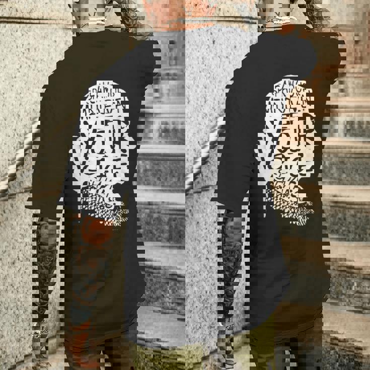 Rbg Ruth Bader Ginsburg フェミニスト 政治ギフト メンズTシャツ バックプリント 彼への贈り物