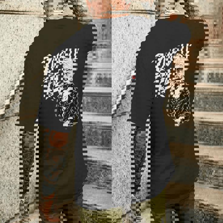 Rockabilly Rebel Blonde Pinup With Attitude Graphic メンズTシャツ バックプリント 彼への贈り物