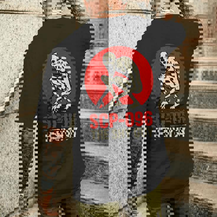 Scp-096 「シャイガイ」ホラーアートデザイン メンズTシャツ バックプリント 彼への贈り物