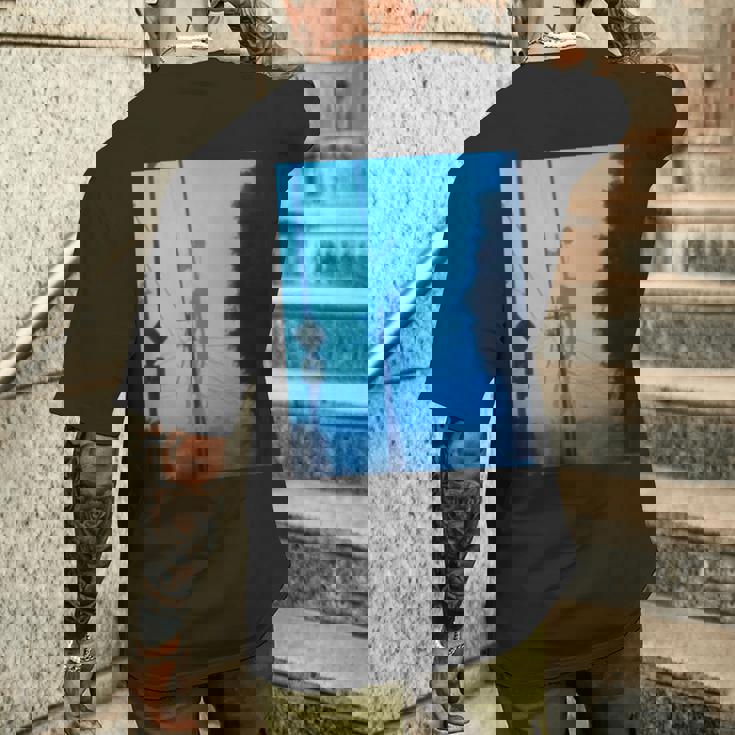 Siren Head サイレンヘッド クリーパスタホラー メンズTシャツ バックプリント 彼への贈り物