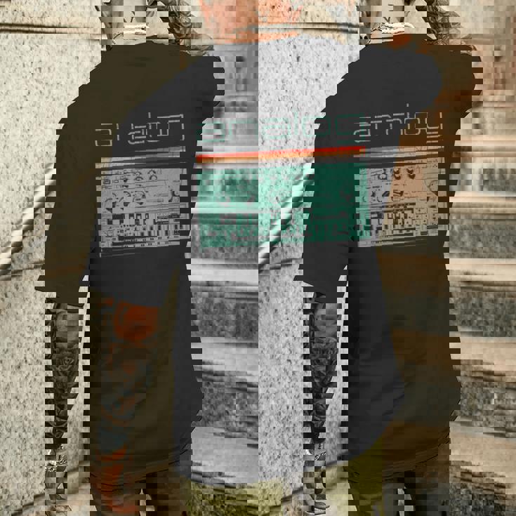 Synthesizer アナログシンセテクノ酸djプロデューサー ビンテージ メンズTシャツ バックプリント 彼への贈り物