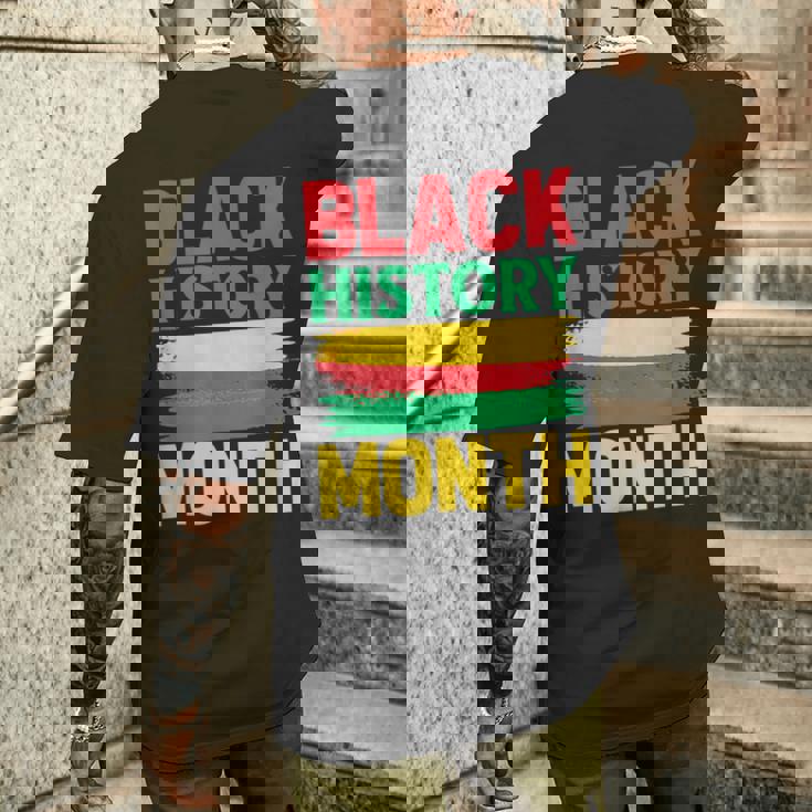 History Month ペイントブラシ ジューンティーンス ブラックヒストリー メンズTシャツ バックプリント 彼への贈り物