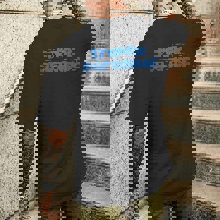 Traffic Paradise F1 Radio フォーミュラワン おもしろ ラジオ 角田 Yuki メンズTシャツ バックプリント 彼への贈り物