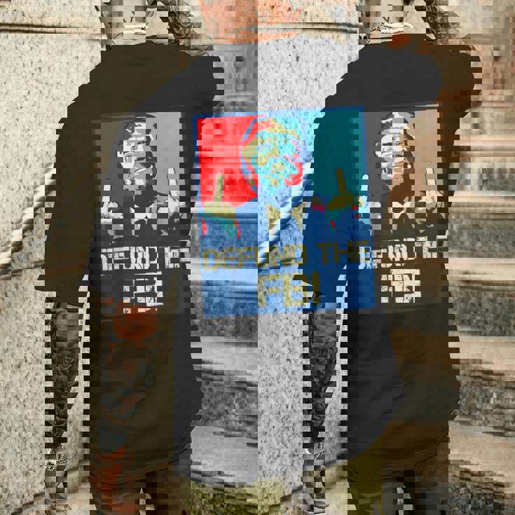 Trump Defund The Fbi ビンテージ プロトランプ 2024 愛国的 メンズTシャツ バックプリント 彼への贈り物