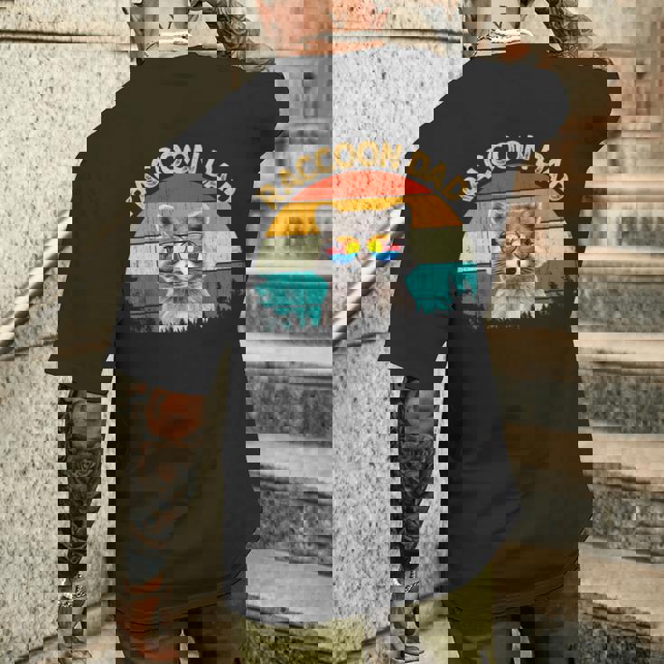 Vintage Retro Wild Animalummerunglass Common Raccoon Dad メンズTシャツ バックプリント 彼への贈り物