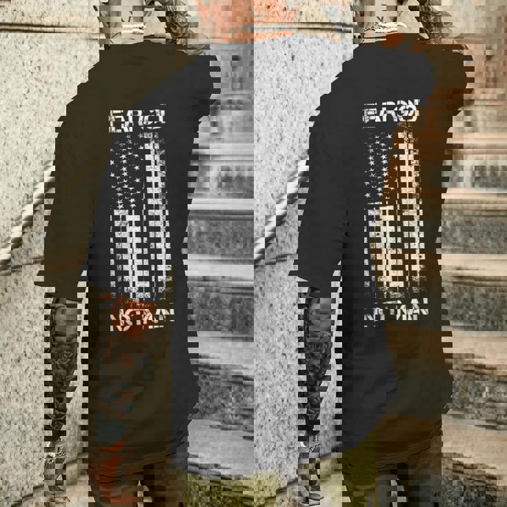 Vintage Usa Flag Fear God Not Man メンズTシャツ バックプリント 彼への贈り物