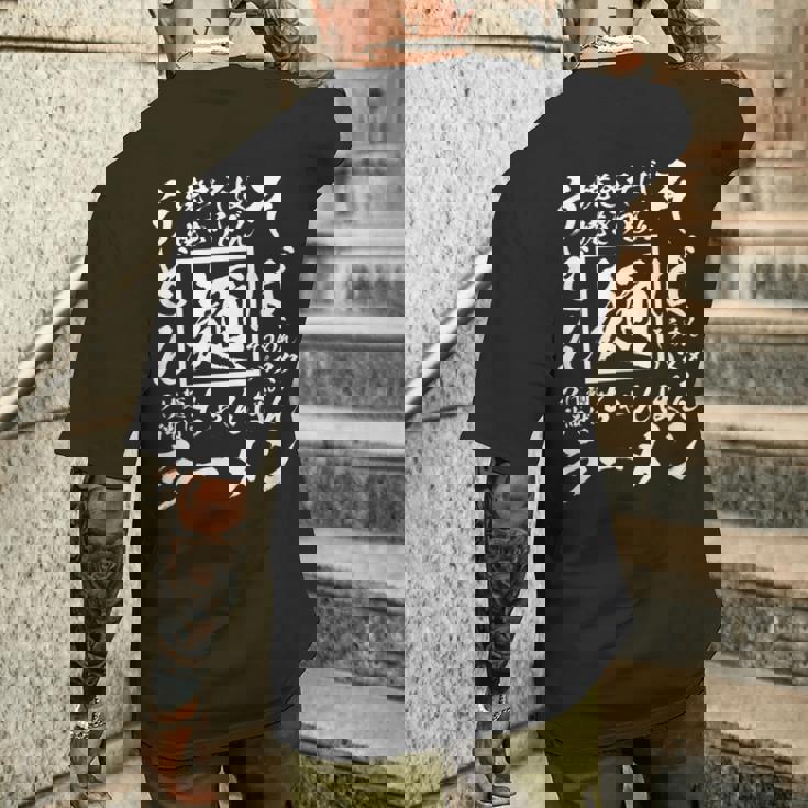 【麺】文字 面白い ネタ 文字入り 筆文字 おもしろ ウケ狙い ラーメン そば うどん パスタ 和柄 食べ物 書道 毛筆 メンズTシャツ バックプリント 彼への贈り物