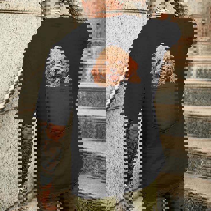 おもしろトイプードル 子犬 ポケットに入れたかわいいペット愛好家 メンズTシャツ バックプリント 彼への贈り物