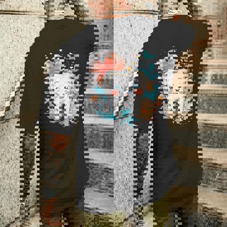 かわいい歯と花iキッズ歯 メンズTシャツ バックプリント 彼への贈り物