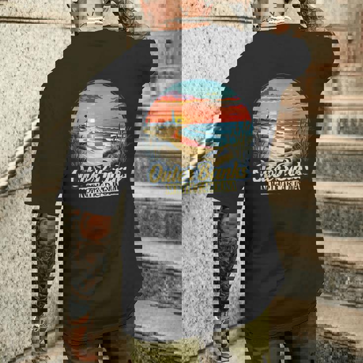 アウターバンクス ノースカロライナ コースタル サンセット ビーチ 灯台 メンズTシャツ バックプリント 彼への贈り物