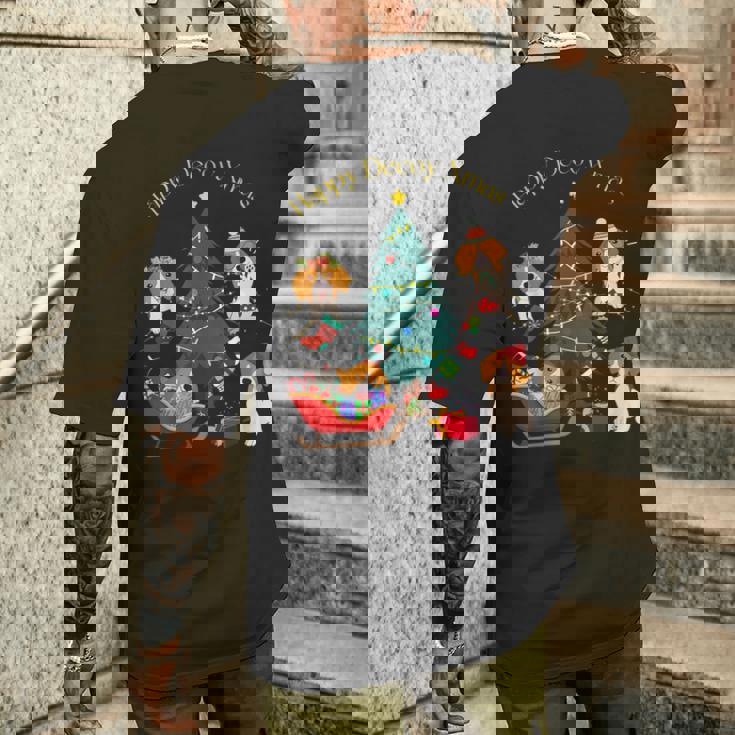 アグリー ハッピーデコピンクリスマス コーイケルホンディエ犬 ダッチデコイスパニエル犬 メンズTシャツ バックプリント 彼への贈り物