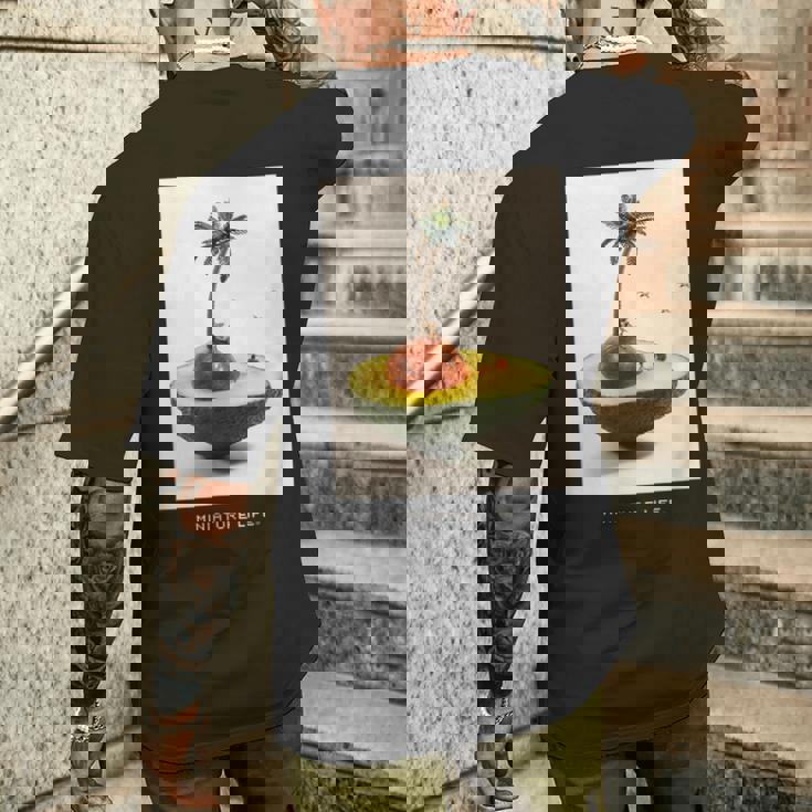 アボカ島 メンズTシャツ バックプリント 彼への贈り物