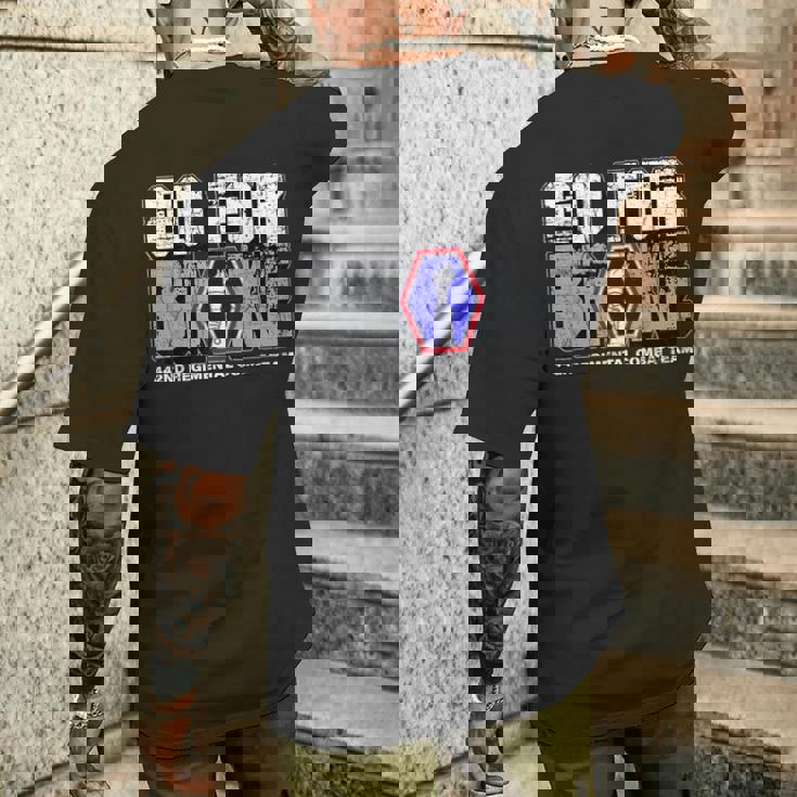 アメリカン・マローダー：第442連隊戦闘団ゴー・フォー・ブローク メンズTシャツ バックプリント 彼への贈り物