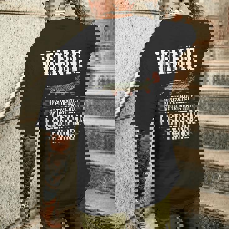 アリゲーターガーフィッシュギフト 釣り農場 メンズTシャツ バックプリント 彼への贈り物