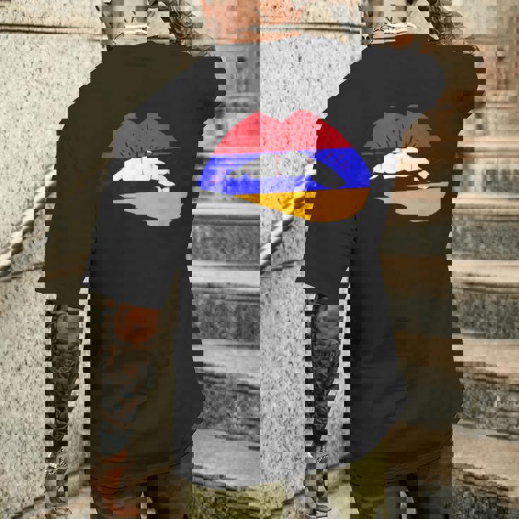 アルメニアリップ アルメニアプライド アルメニアルーツ アルメニア国旗 メンズTシャツ バックプリント 彼への贈り物
