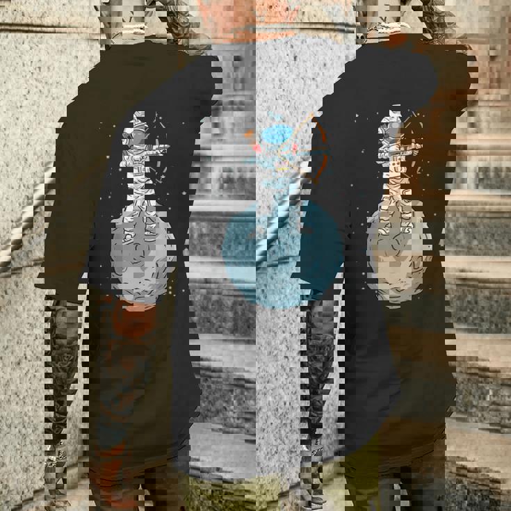 アーチェリーシャツキッズロングボウ宇宙飛行士ギフトキッズボウアーチェリー メンズTシャツ バックプリント 彼への贈り物