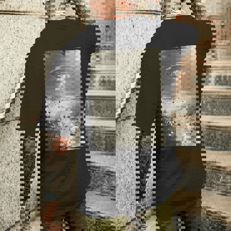 エイリアン Ufo ファニー キャッツ エイリアンの侵略猫 メンズTシャツ バックプリント 彼への贈り物