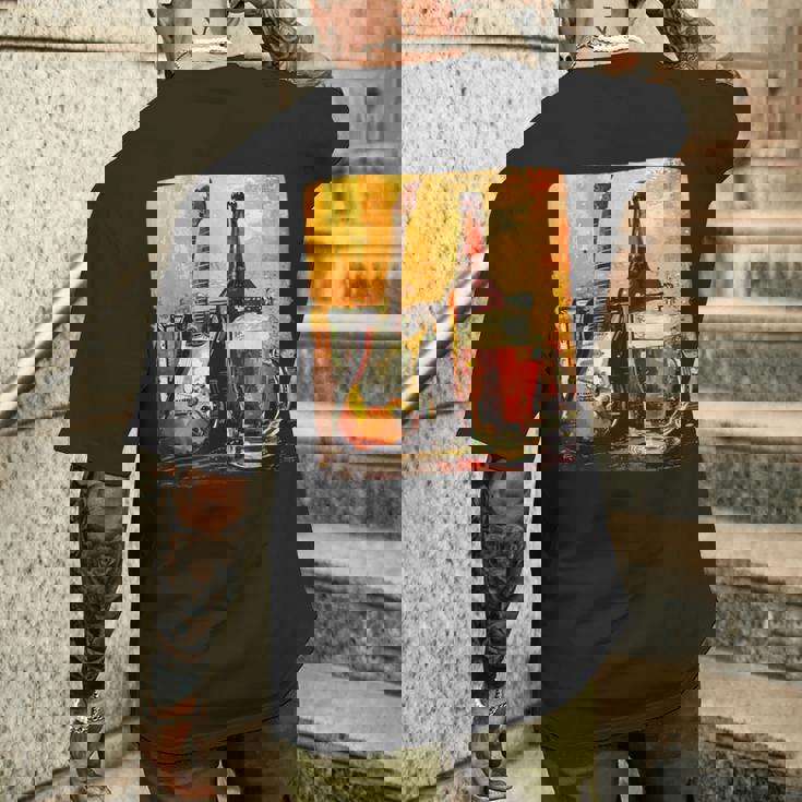 エレキギター好きのための酒とビールのロックギター メンズTシャツ バックプリント 彼への贈り物