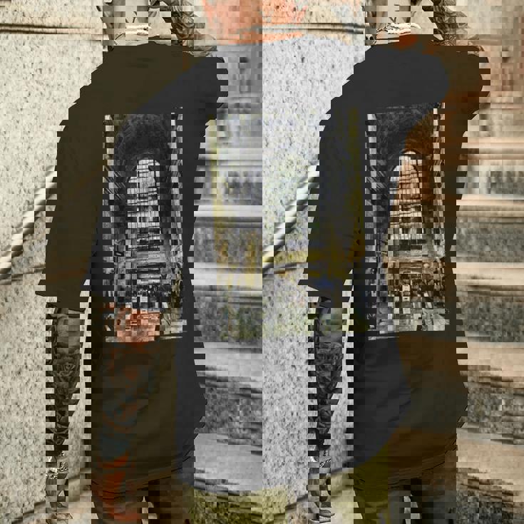 エンバーケーション ユニオンステーションシカゴ メンズTシャツ バックプリント 彼への贈り物